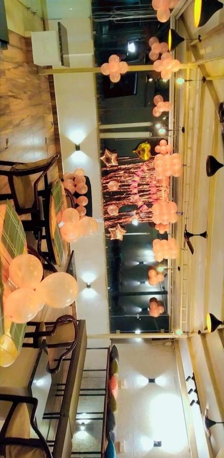 Peacock Hill Homestay Бопал Екстериор снимка